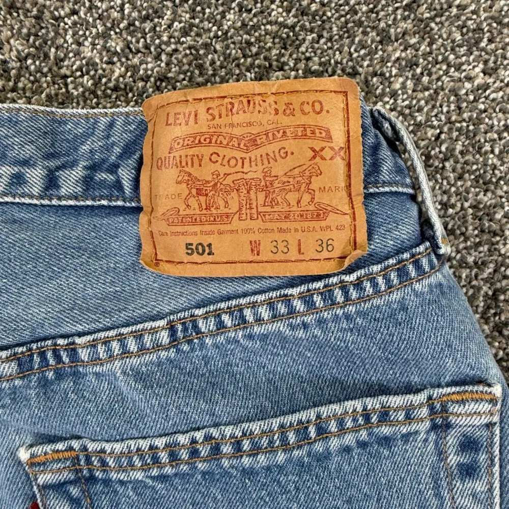 Vintage Levis 501xx Button Fly Straight Leg Raw Hem Jeans Mens 33x36 Fit 30x33.5 - Picture 8 of 14